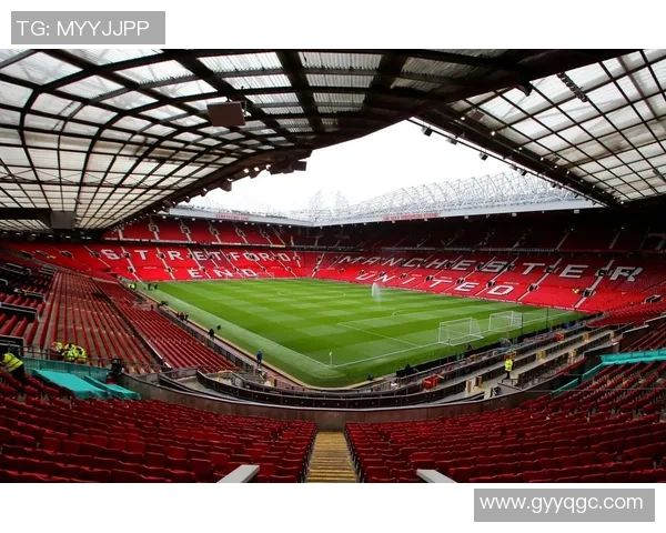 足球明星传奇:真实再现球场英雄风采的艺术画作解析 足球明星传奇:真实再现球场英雄风采的艺术画作解析